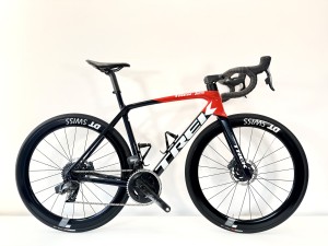 Trek Émonda SLR Project One – SRAM Force AXS – 7,69 kg – DT Swiss ARC 1400 – rozmiar 54
