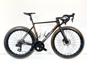 Wilier Verticale SLR rozmiar M – Dura-Ace Di2, 7,24 kg, karbonowy rower szosowy