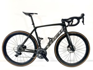 Trek Émonda SLR Dura-Ace – 7,39 kg – Aeolus Pro 5 – rozmiar 56