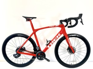 Trek Domane SLR Project One Team Segafredo rozmiar 56 – SRAM Force AXS, karbonowe koła PRP 50